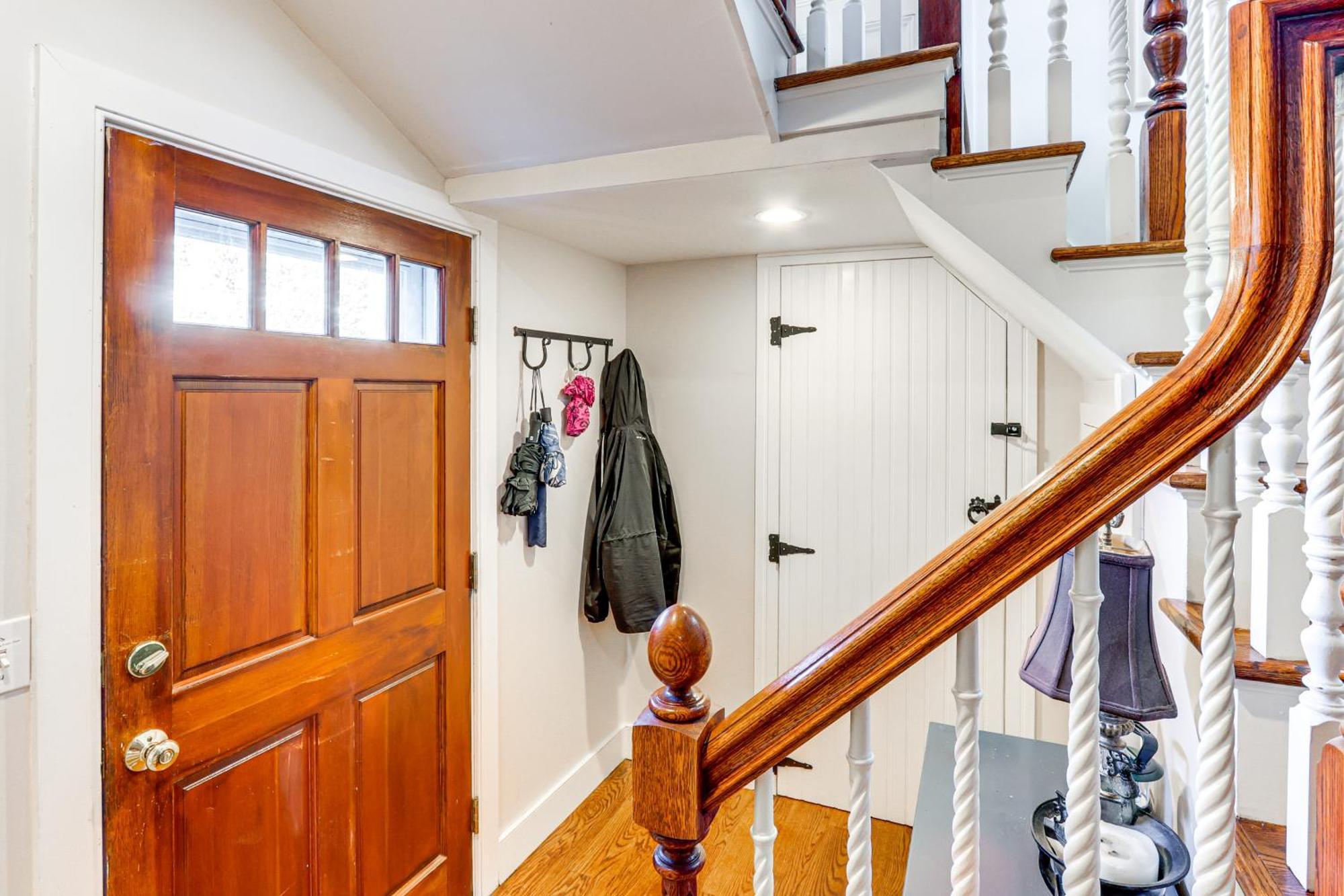 Downtown Essex Apartment - Steps To River! Esterno foto